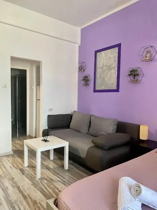 Daire Purple Studio Old Town Ultracental Bükreş